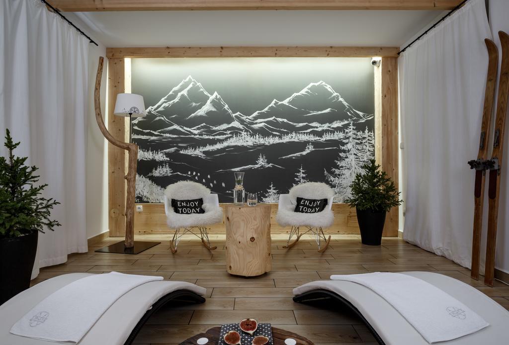 Bed & Breakfast 11 Folk & Design